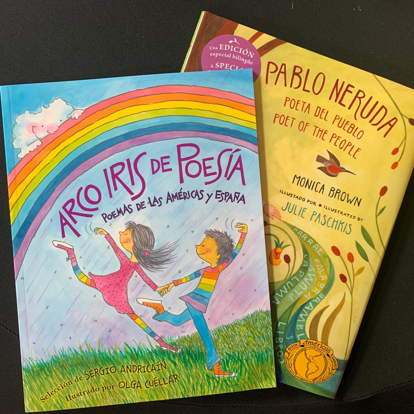 Pablo Neruda + Arco Iris de Poesía